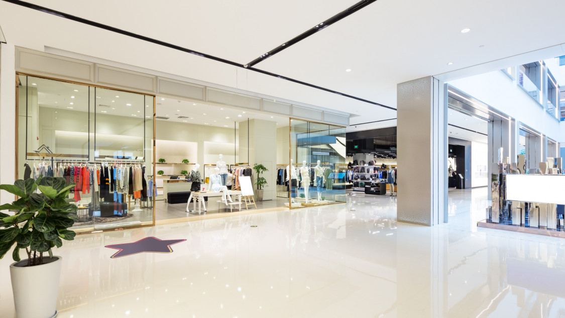 News Article Hungary Indotek mall renovation retail shopping