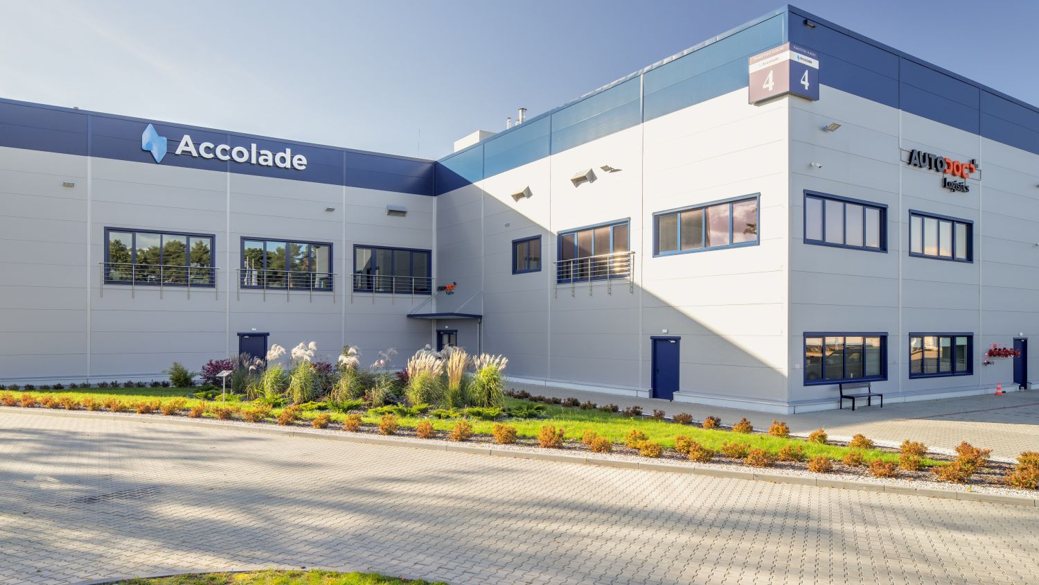 News Article Accolade Helaba investment logistics Poland refinancing warehouse