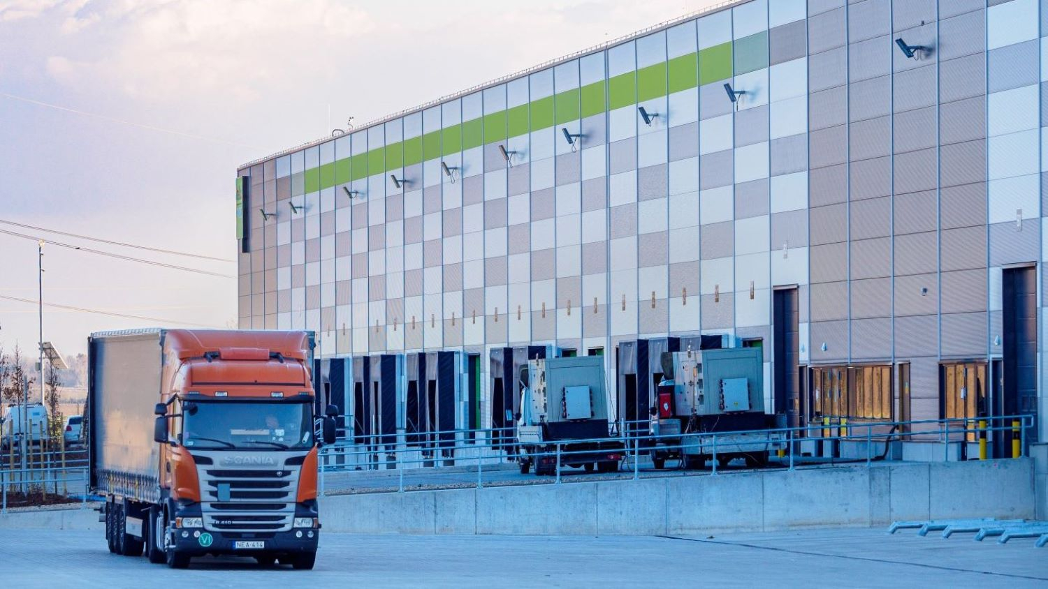 News Article HelloParks Hungary logistics warehouse