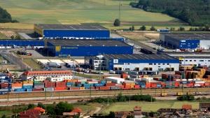 News Budapest may run out of available warehouse space