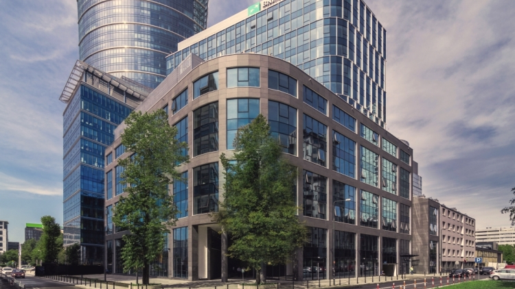 News Article Ghelamco investment JLL LaSalle office Poland Warsaw