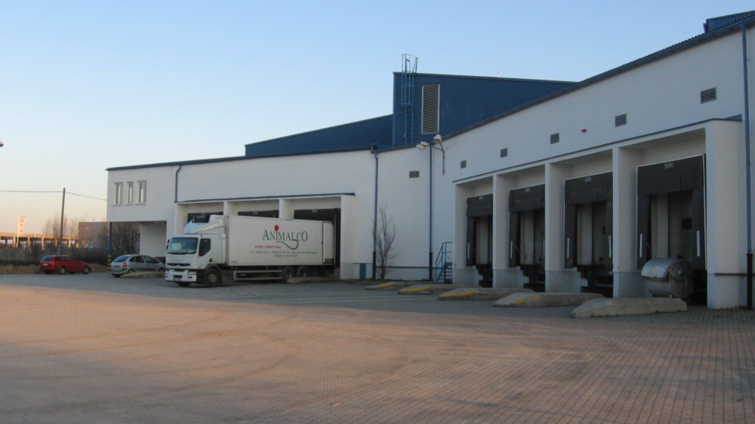 News Article Autodoprava Hod opens expands in VALAD Uhříněves Industrial Park