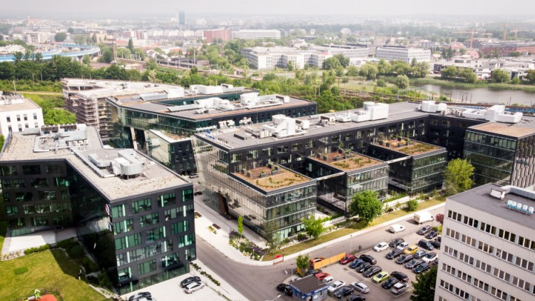 News Article Apollo-Rida Poland Cavatina Holding investment Krakow office