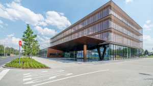 News Market hands over new HQ building in Budapest