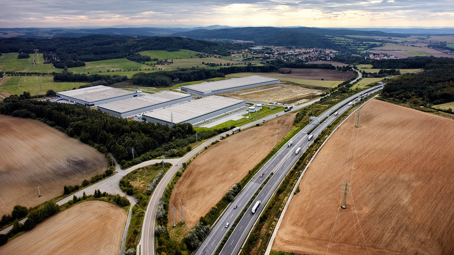 News Article Czech Republic Ecologistics industrial lease logistics